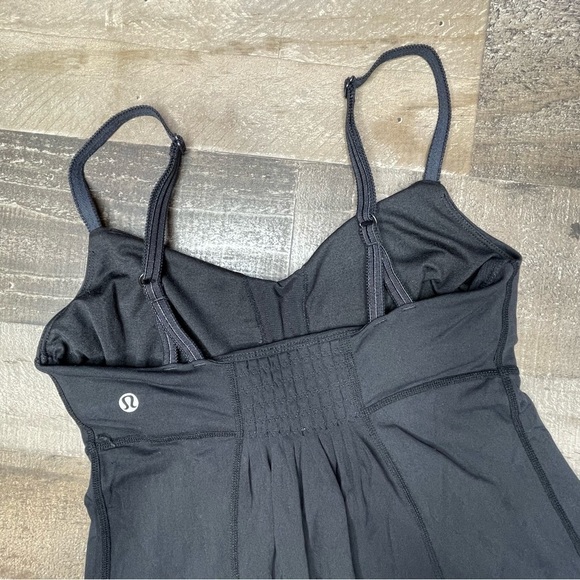 Lululemon Fouetté Tank size 6 - Picture 7 of 14